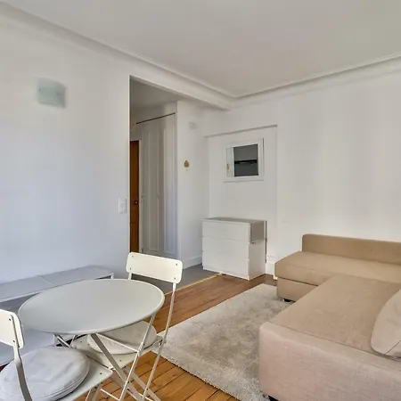 Nice Studio Near The Eiffel Tower Daire Paris